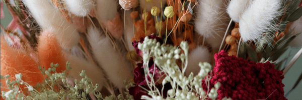 Romantic Tablescapes: Valentine’s Day with Dried Florals