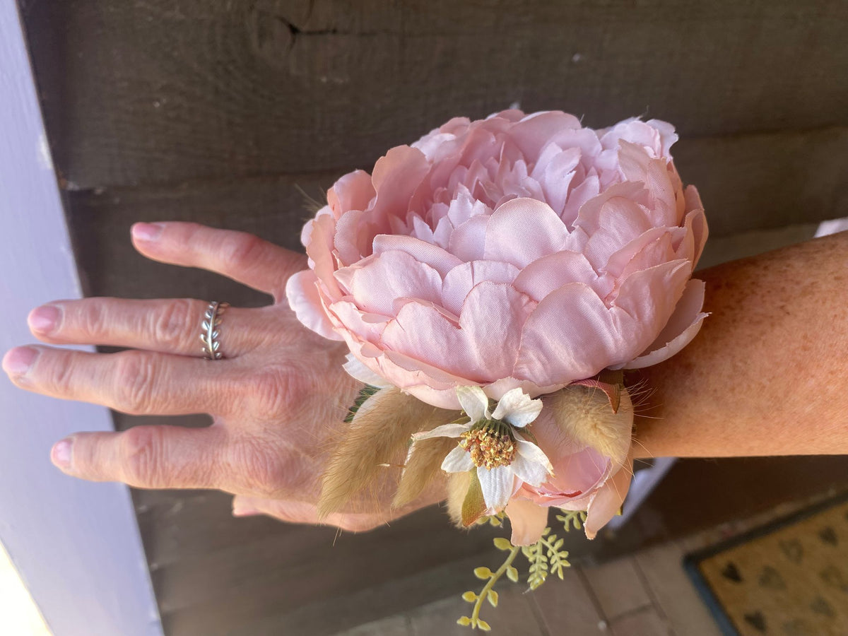 Corsages