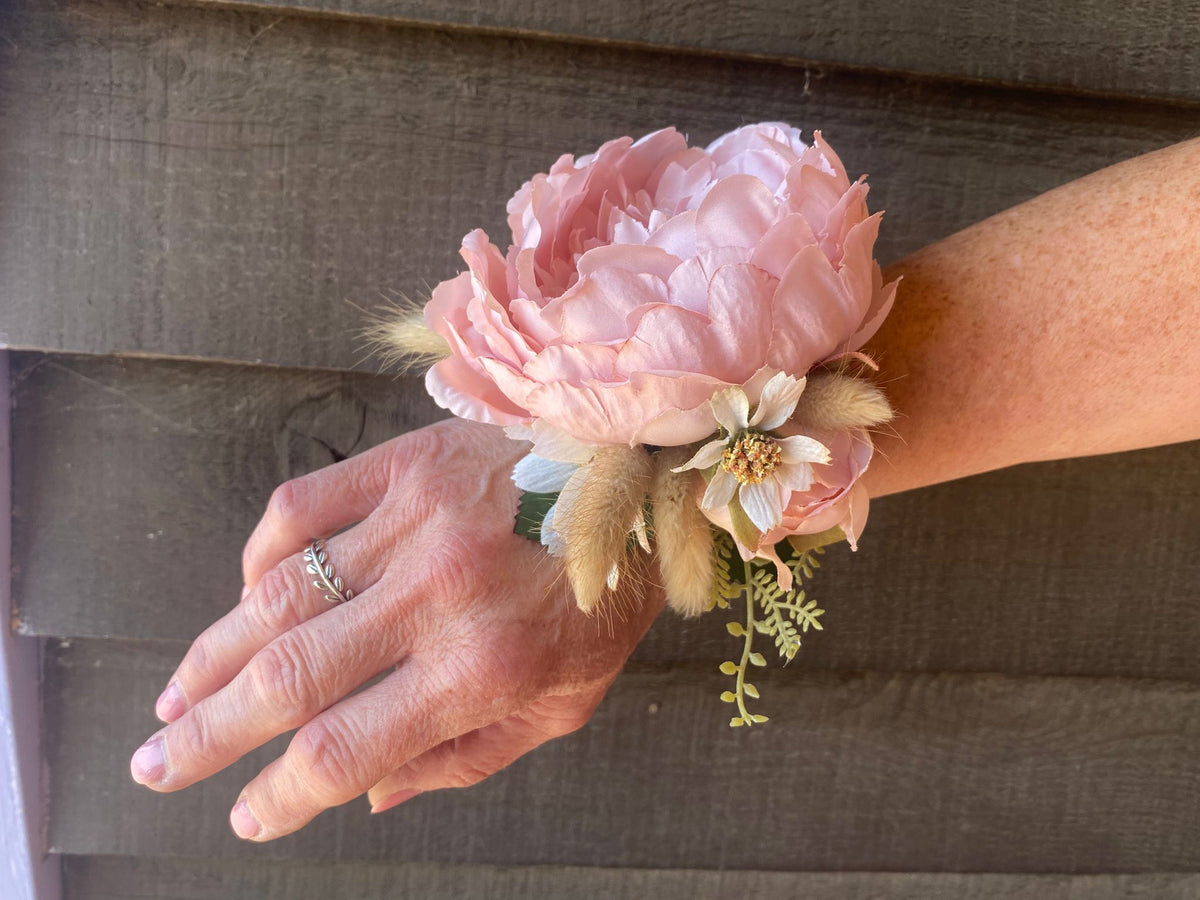 Corsages