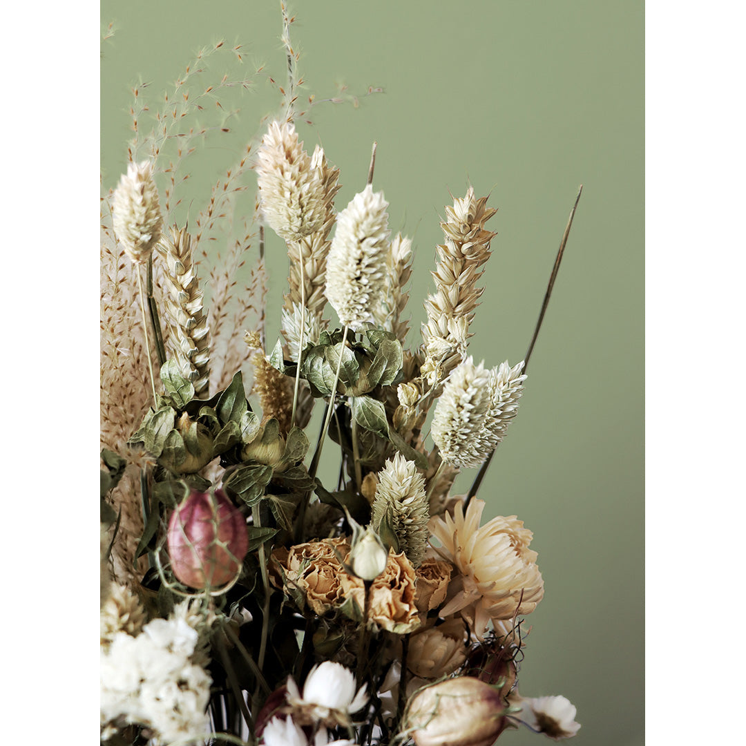 White dried blooms bouquet close-up